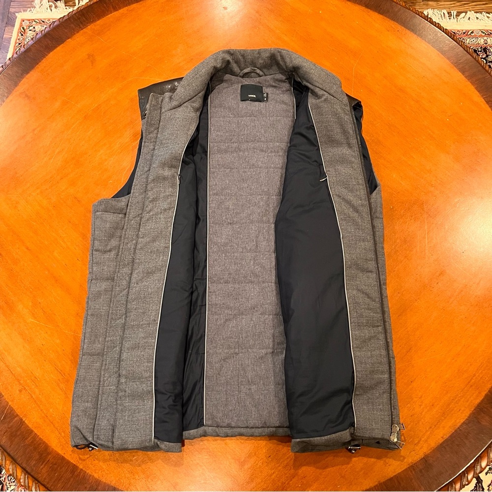 VINCE Men’s‎ Quilted Full-Zip Puffer Vest Gray/Black Lamb Leather/Wool XXL - Picture 4 of 16